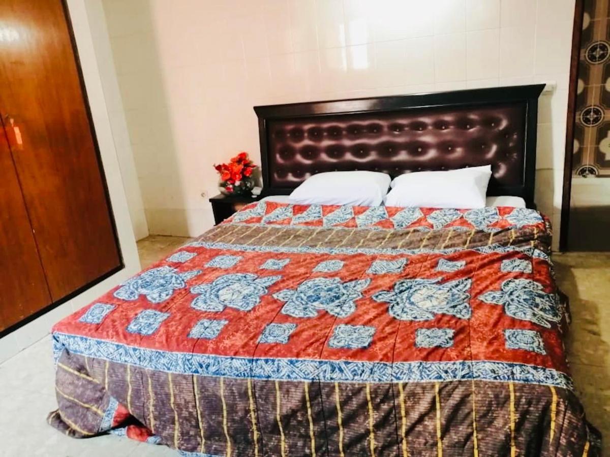 Residence Bethany Palace Abidjan Bagian luar foto