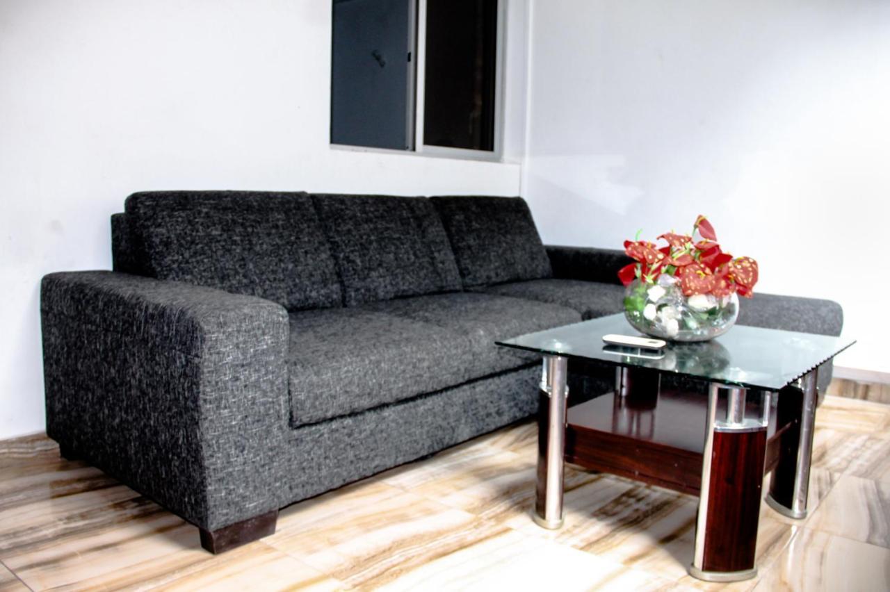 Residence Bethany Palace Abidjan Bagian luar foto
