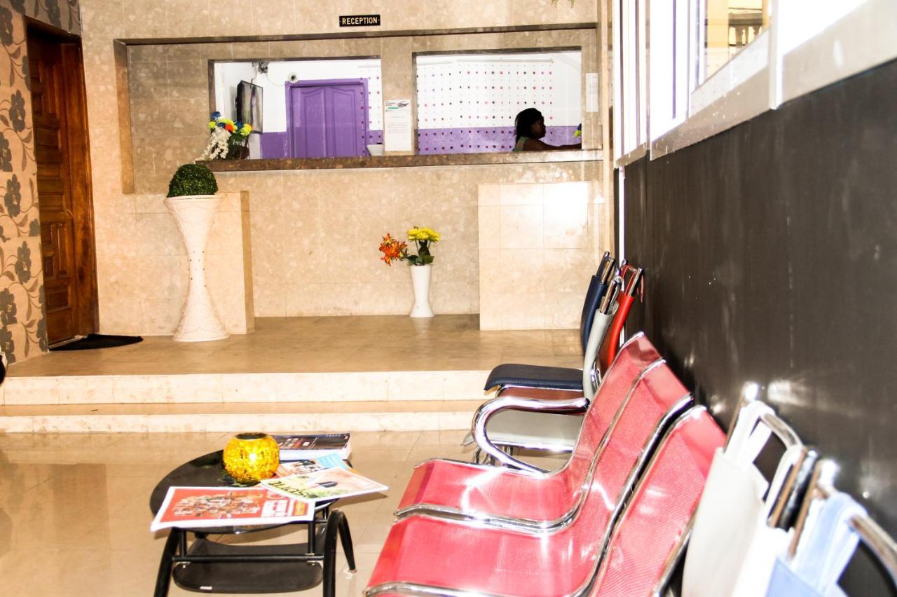 Residence Bethany Palace Abidjan Bagian luar foto