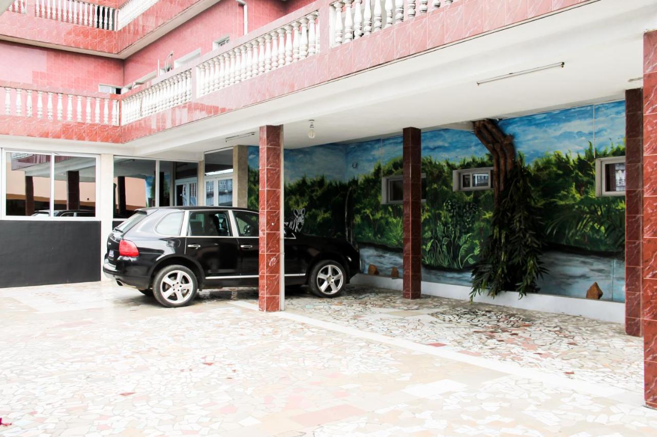 Residence Bethany Palace Abidjan Bagian luar foto