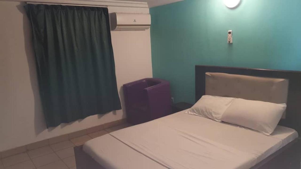 Residence Bethany Palace Abidjan Bagian luar foto