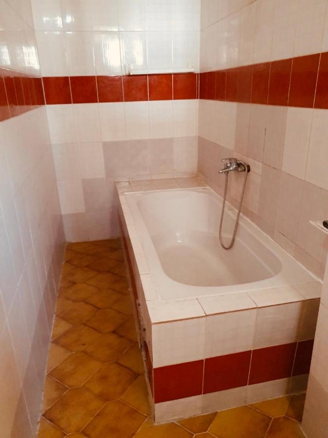 Residence Bethany Palace Abidjan Bagian luar foto