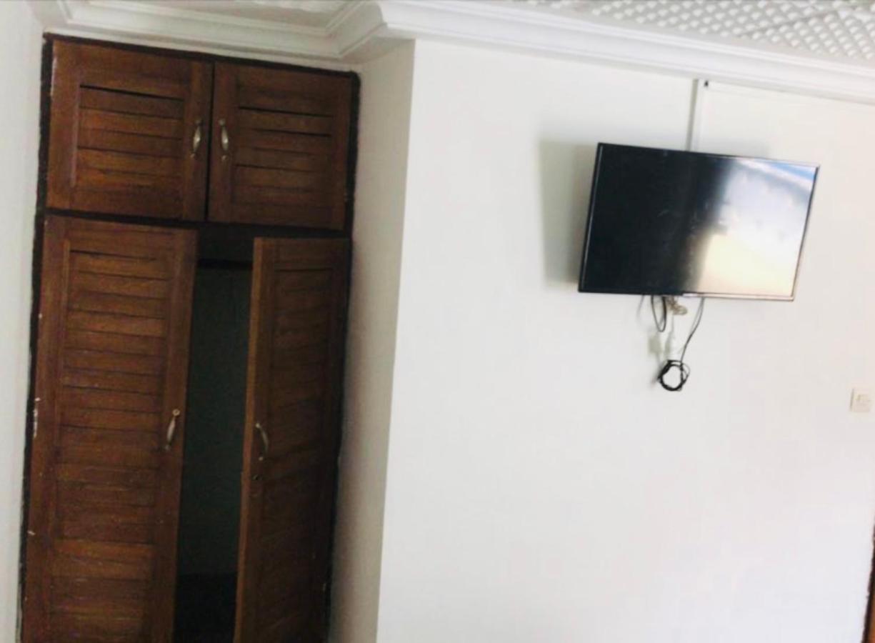 Residence Bethany Palace Abidjan Bagian luar foto